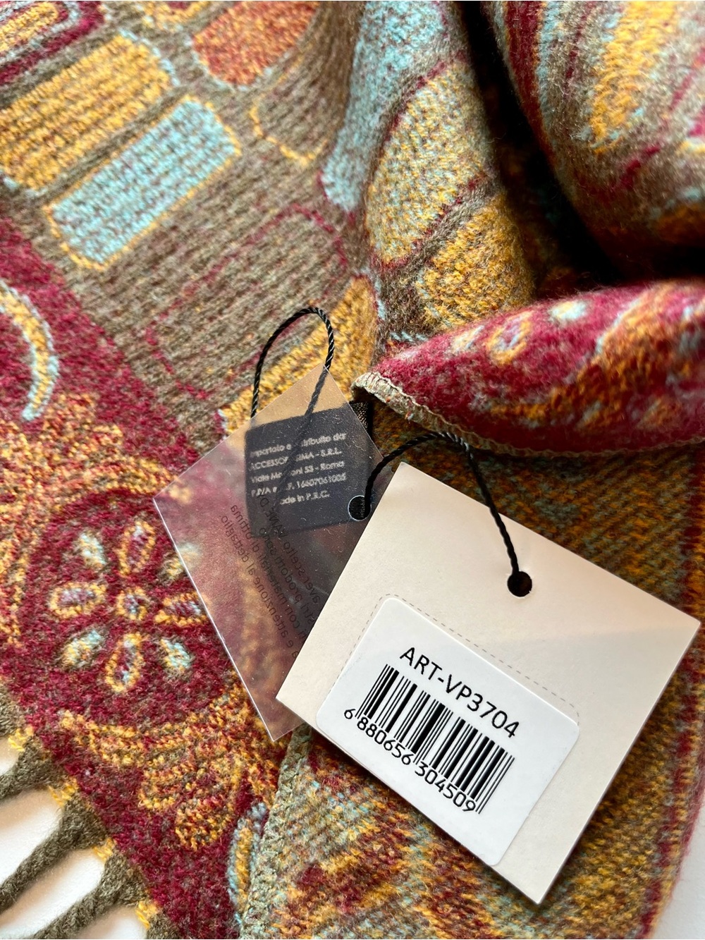 VANI Accessories NWT Tapestry Paisley Oversized Scarf Wrap Fringe - Picture 6 of 6